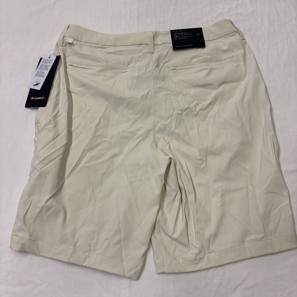 Lululemon Classic-Fit Gold Short 9” LTIV Light Ivory Men’s Size 33 - Picture 4 of 5